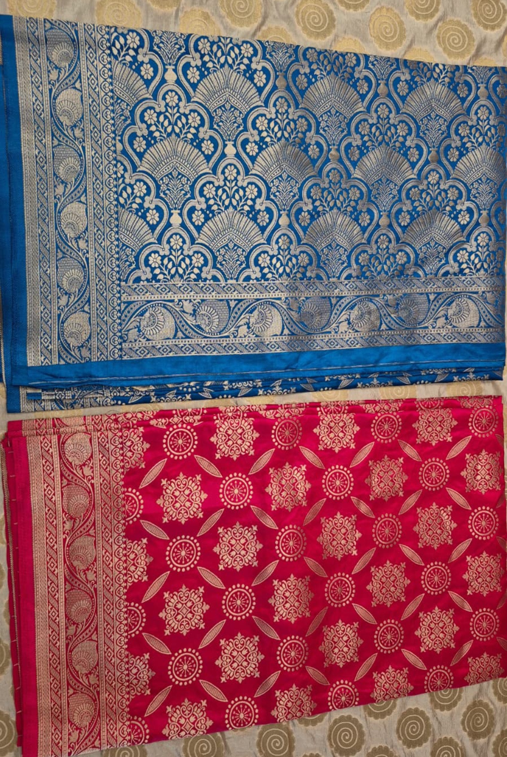 Buy 2 Eeshas Davani saree (2 pieces set) to mix and match