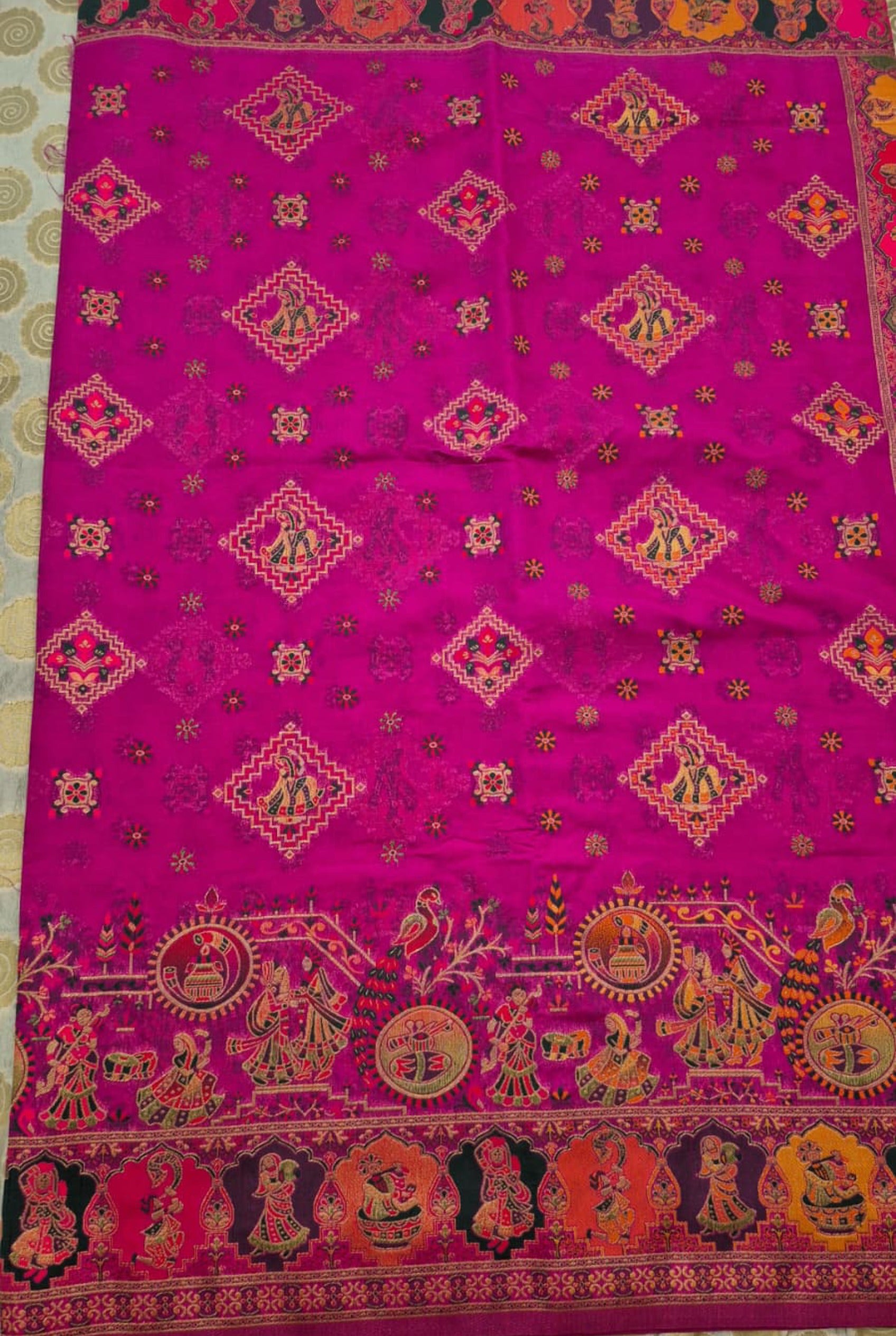 Banarasi Traditional saree (1 piece)