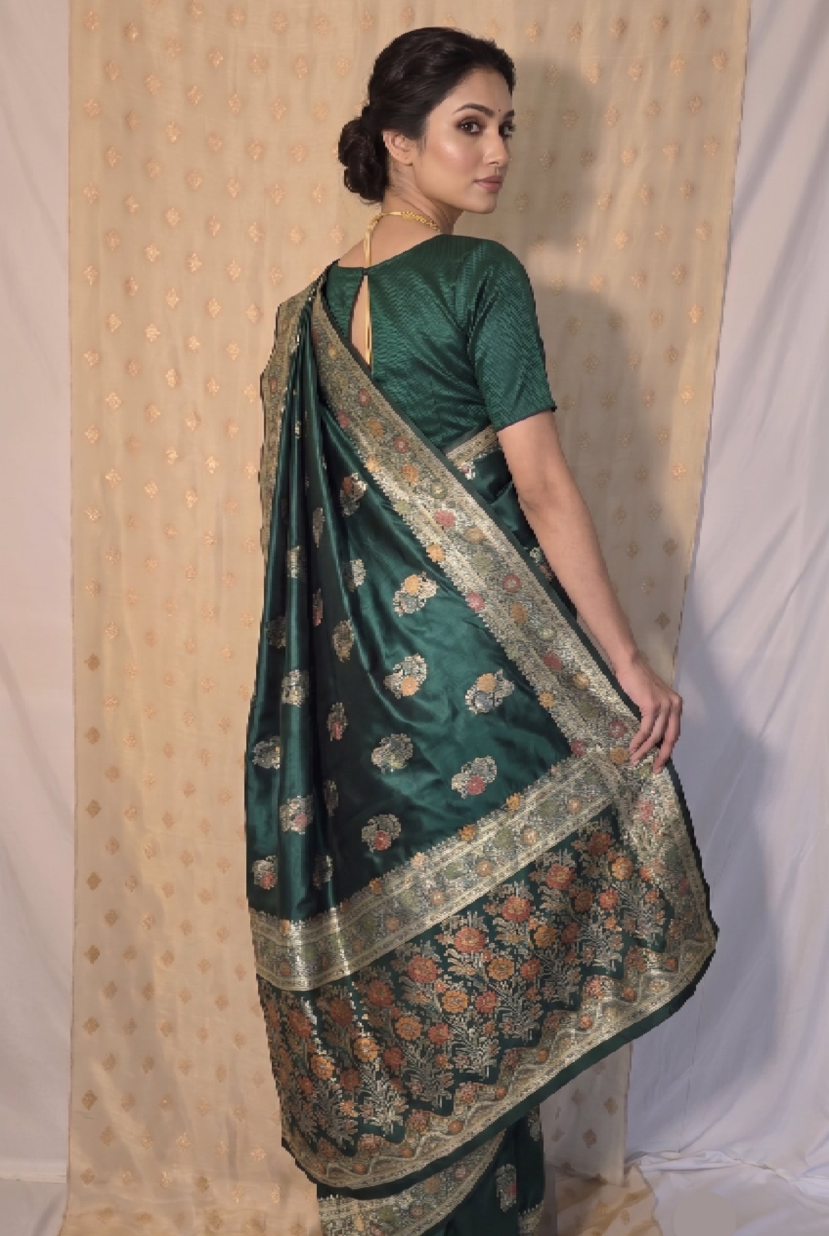 Emerald Green Floral Banarasi Mashru Saree (2 piece set)