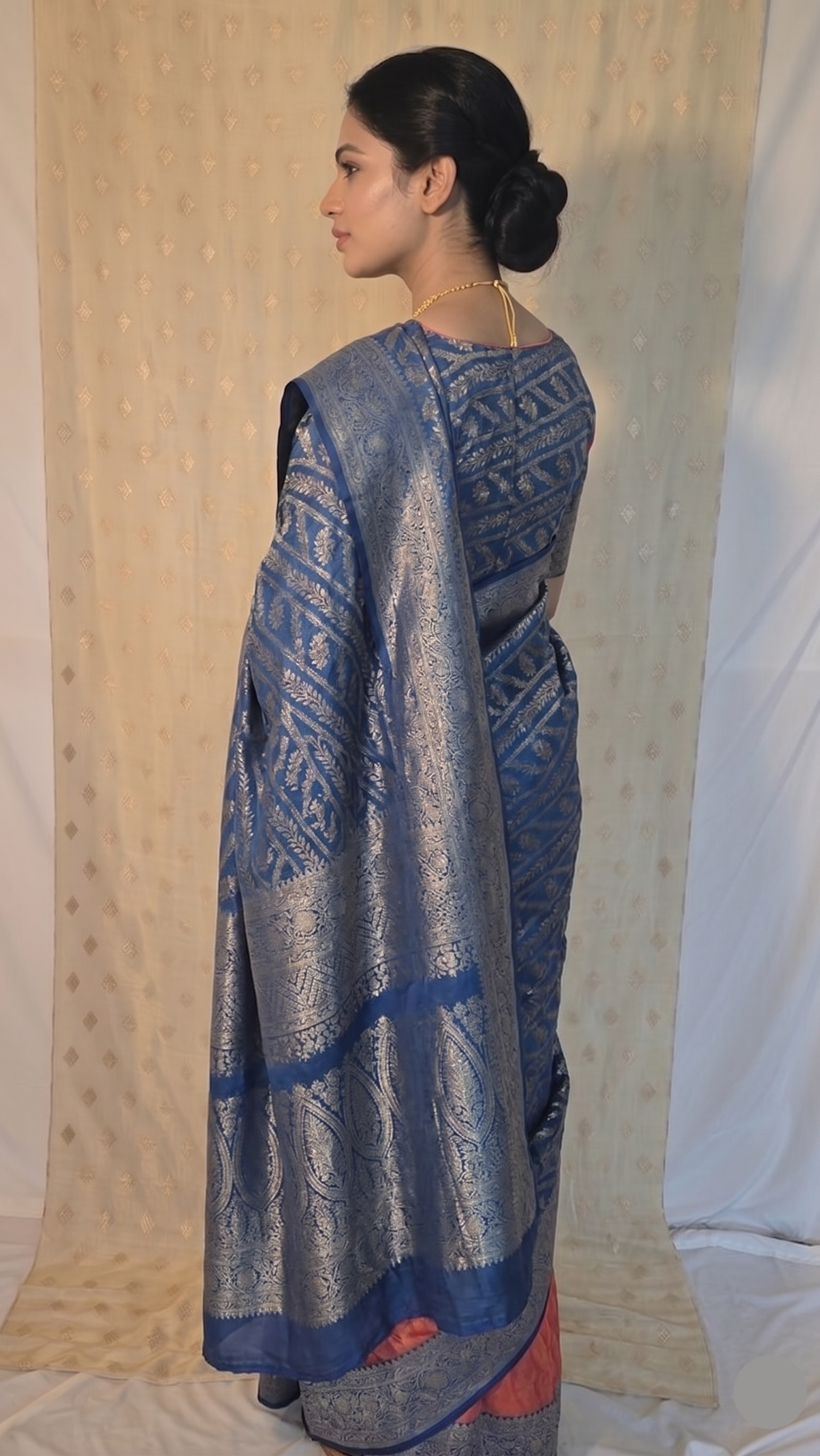 Midnight Blue & Coral Dual-color Banarasi Semisilk Saree (2 piece set)
