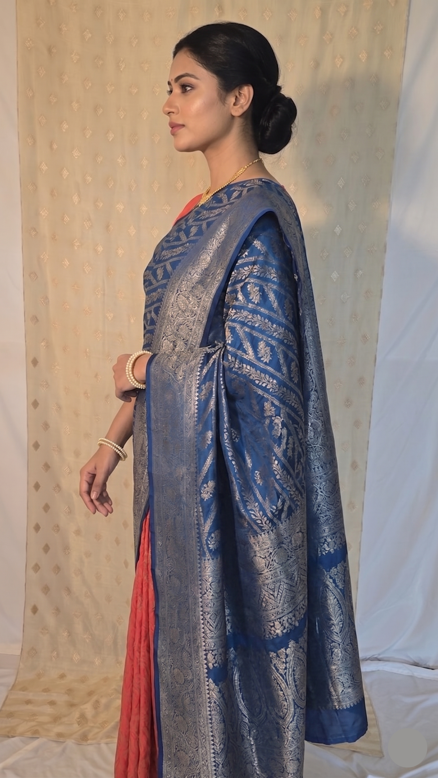 Midnight Blue & Coral Dual-color Banarasi Semisilk Saree (2 piece set)
